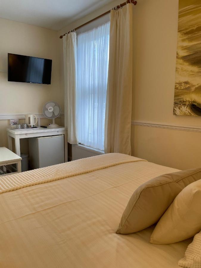 Caris Guest House ساوثيند أون سي المظهر الخارجي الصورة